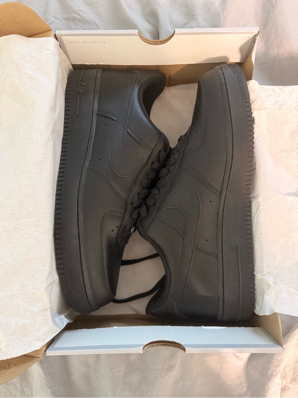 Men's Black air force 1 0’7